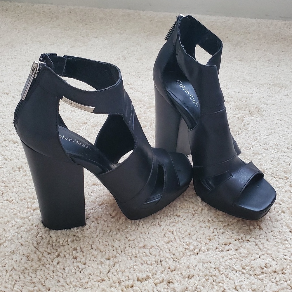 Calvin Klein Gladiator Block Heel Zip 5.5
